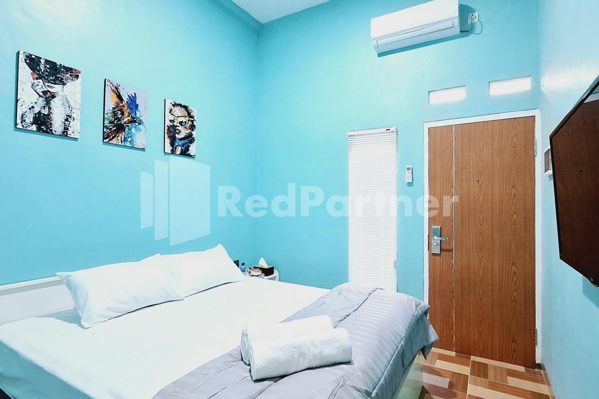 Griya Prashasta Mitra Reddoorz Hotel Kediri  Exterior foto